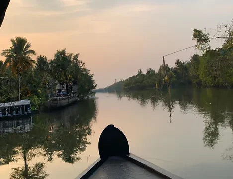Munar & Alleppey
